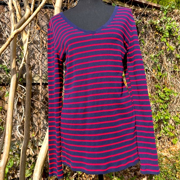 GAP Sweaters - Gap, V-neck, Long Sleeve, Sweater, Size L